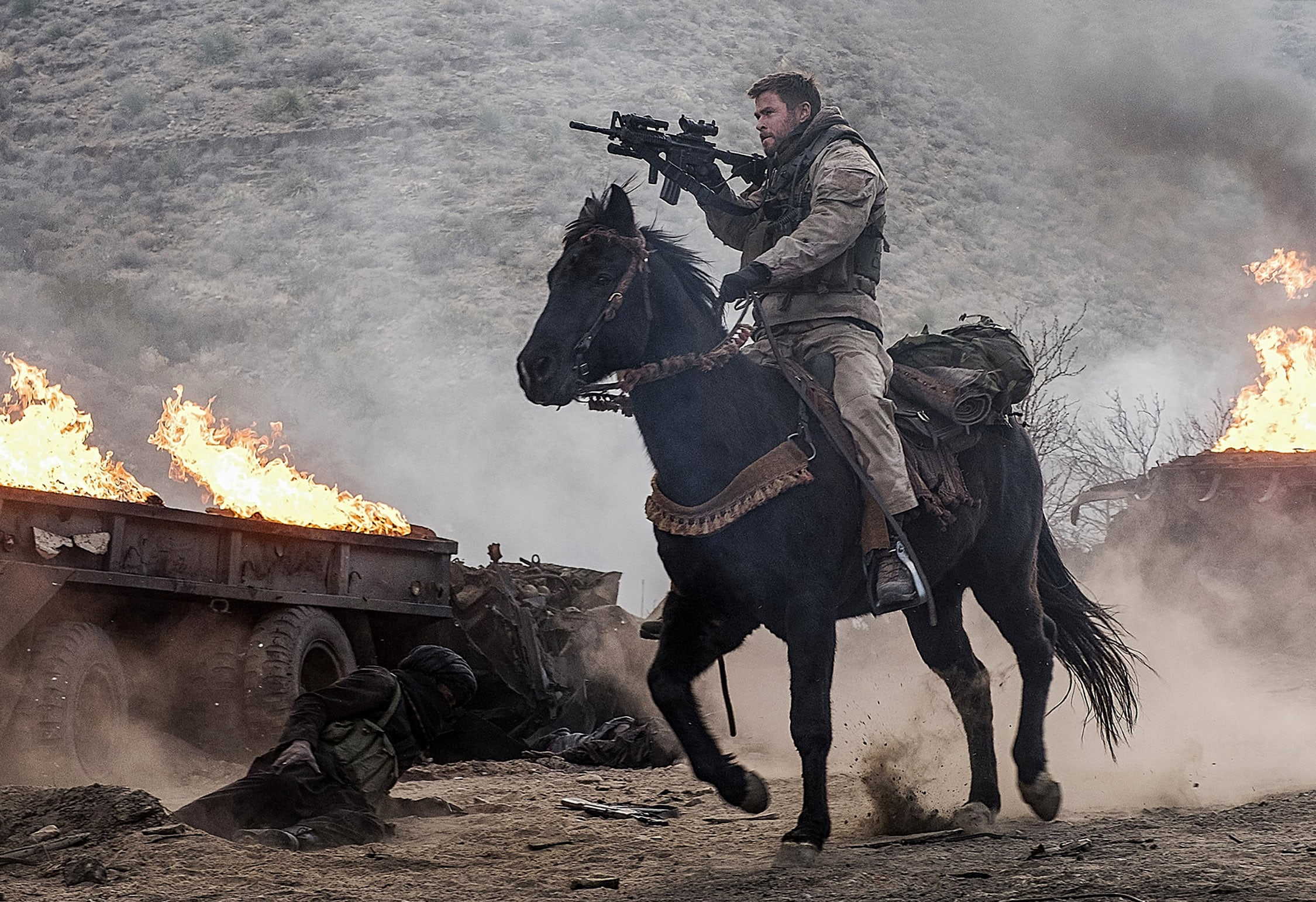 CHRIS HEMSWORTH as Captain Nelson in Jerry Bruckheimer Films’, Black Label Media’ and Alcon Entertainment’s war drama “12 STRONG,” a Warner Bros. Pictures release. Photo by David James